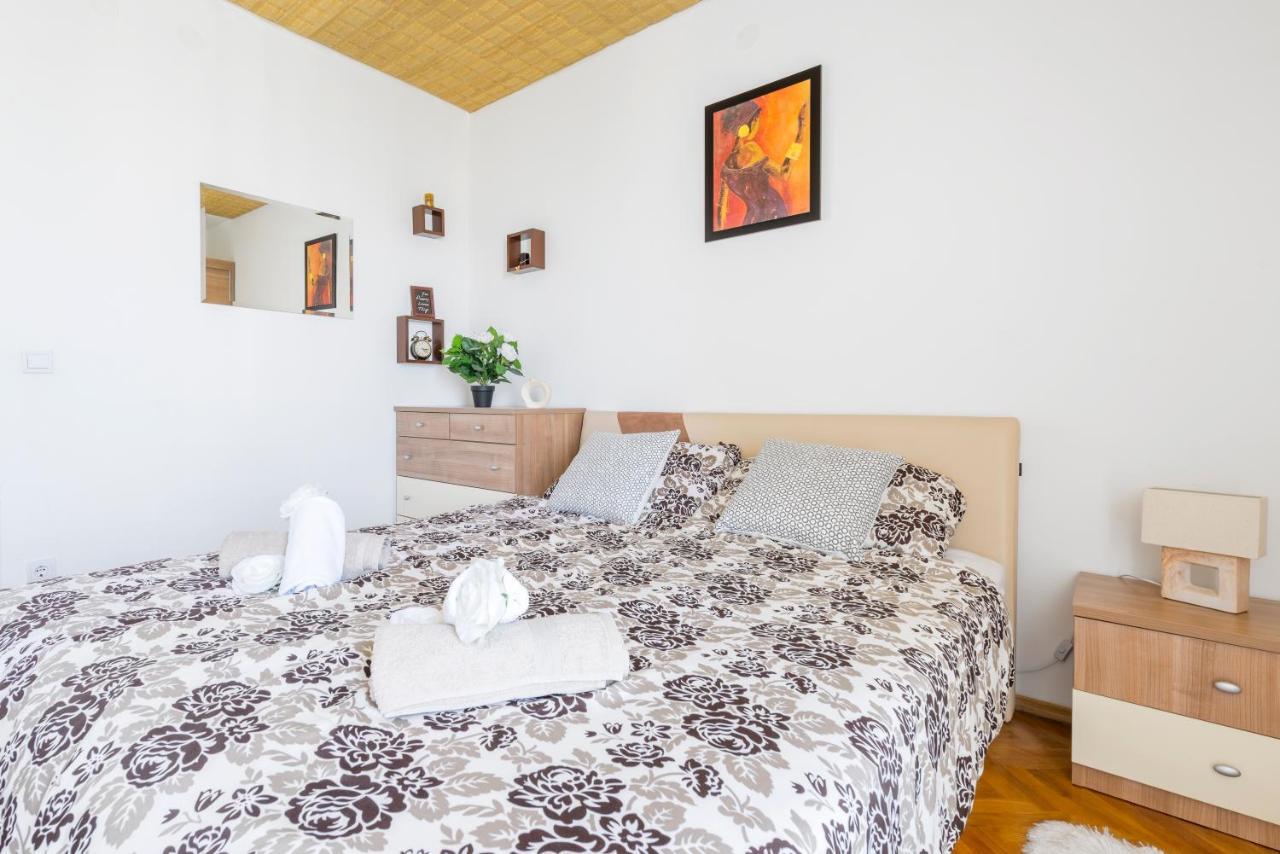 Adventure Apartment 75M2 Close To The Center Σπλιτ Εξωτερικό φωτογραφία